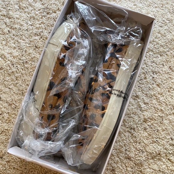 Steve Madden. Eccentric sneaker. size 6.5. - Picture 3 of 3